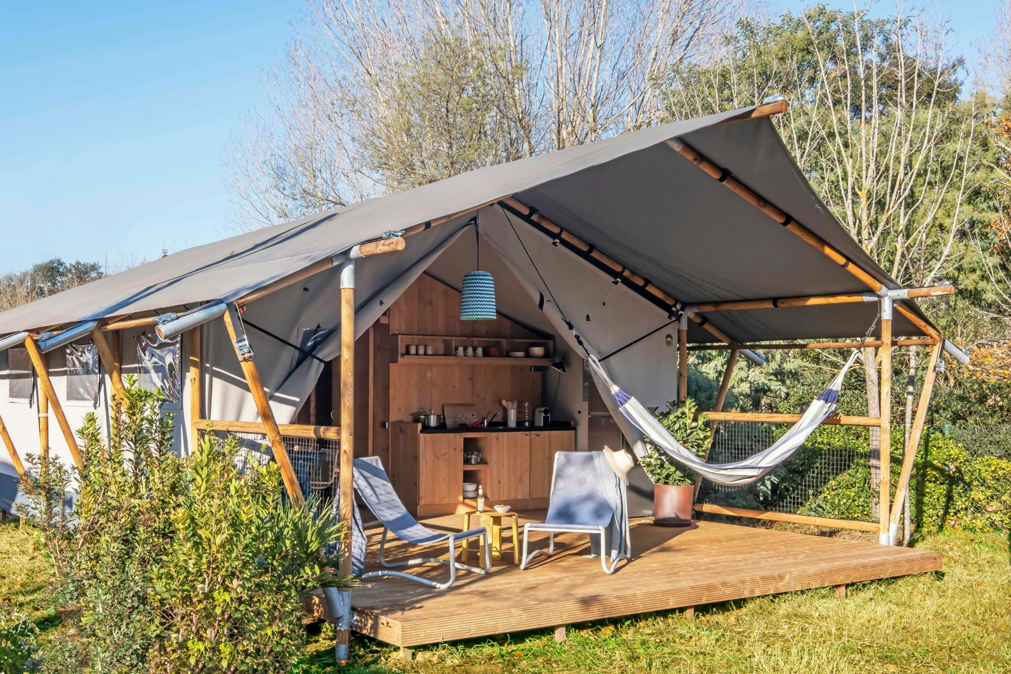 Luxus-Camping ohne Wohnmobil: Entdecke die traumhafte Costa Brava in stilvollen Unterkünften!