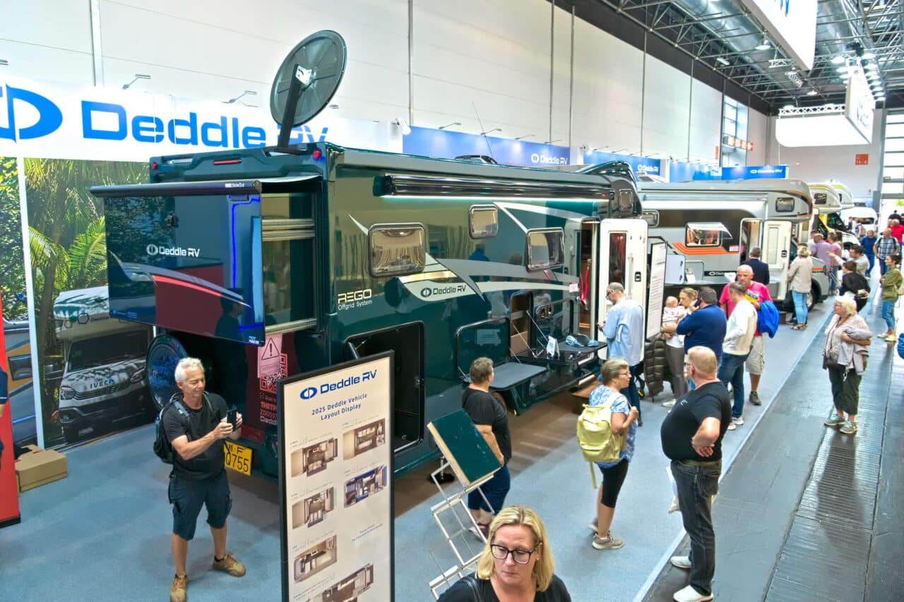 Deddle RV Carbonic Liner 78 - Außenansicht Caravan Salon 2024
