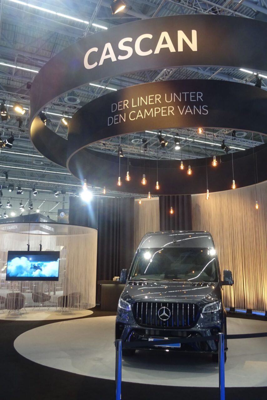 KNAUS CASCAN 690 LE: Zukunftsweisende Konzeptstudie 2024 für anspruchsvolle Camper 1 Knaus Cascan aussen Front Hochformat cKatja Scholz