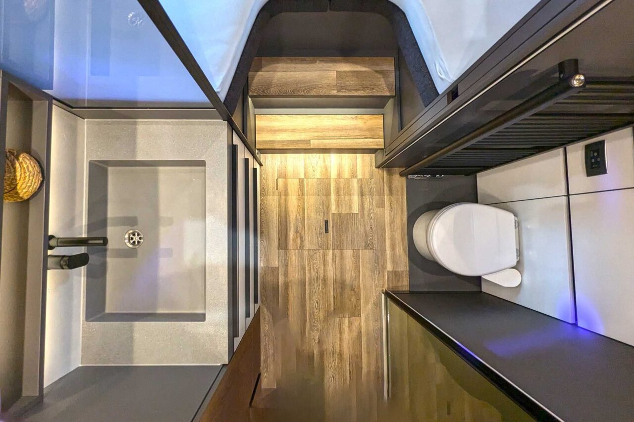Niesmann+Bischoff Arto (2025): Der erste Luxus-Liner auf Mercedes Sprinter Basis 11 arto 78 88 bad