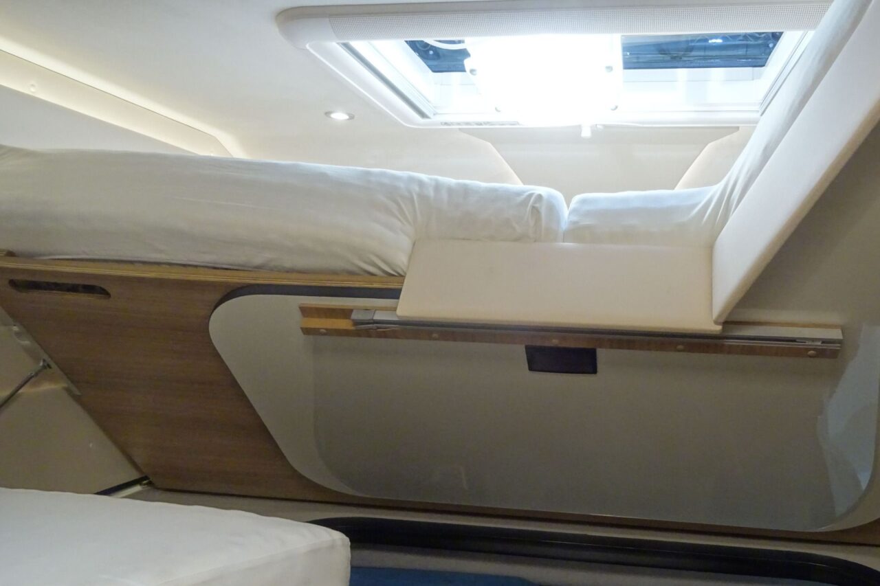 Concorde Cruiser Daily (2025) - Luxus-Alkoven mit bewährter Technik und überarbeiteter Ausstattung 1 concorde cruiser daily caravan salon 2024 alkoven bett