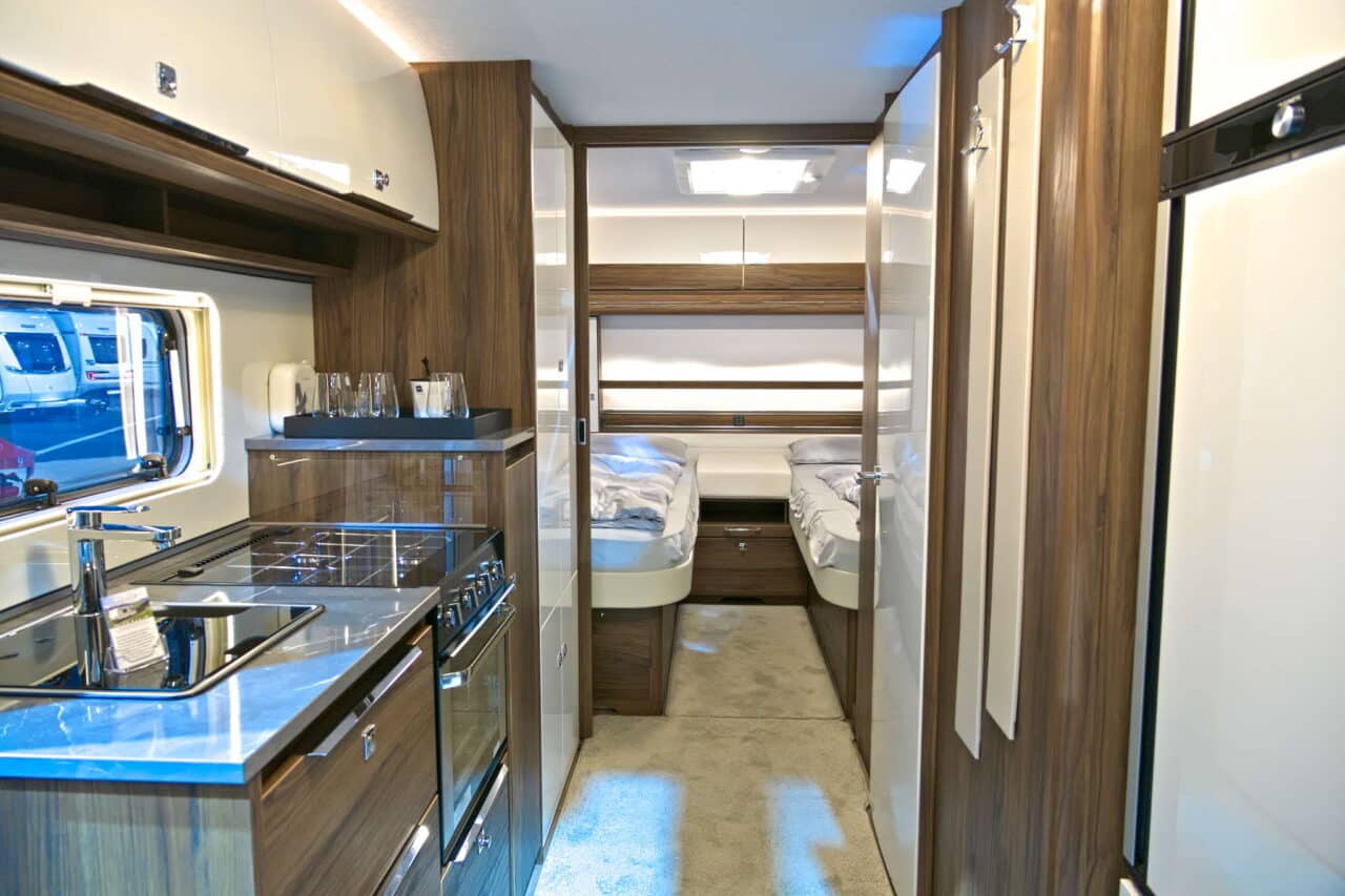 Fendt Diamant 560 GDW Interieur Caravan Salon 2024