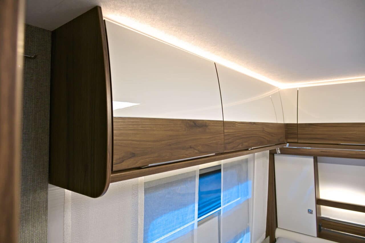 Fendt Diamant 560 GDW Hängeschränke Caravan Salon 2024