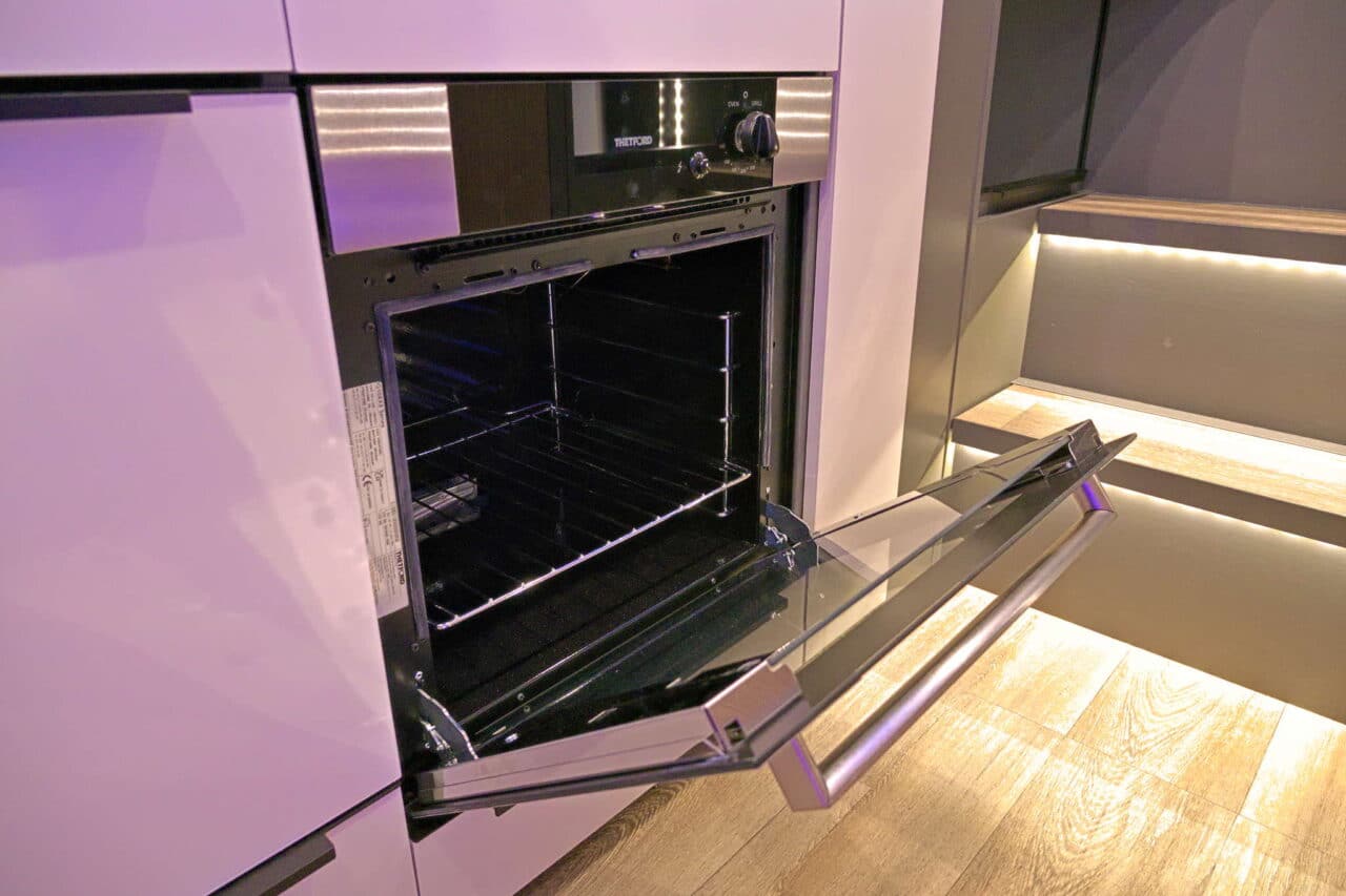 Niesmann+Bischoff Arto (2025): Der erste Luxus-Liner auf Mercedes Sprinter Basis 9 niessmann bischoff arto 78 backofen