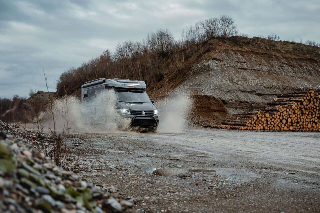 Globebus Performance 4x4 erstes Dethleffs Reisemobil mit Allradantrieb