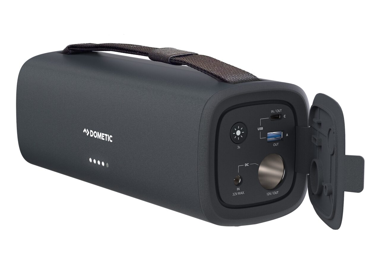 dometic powerbank plb15