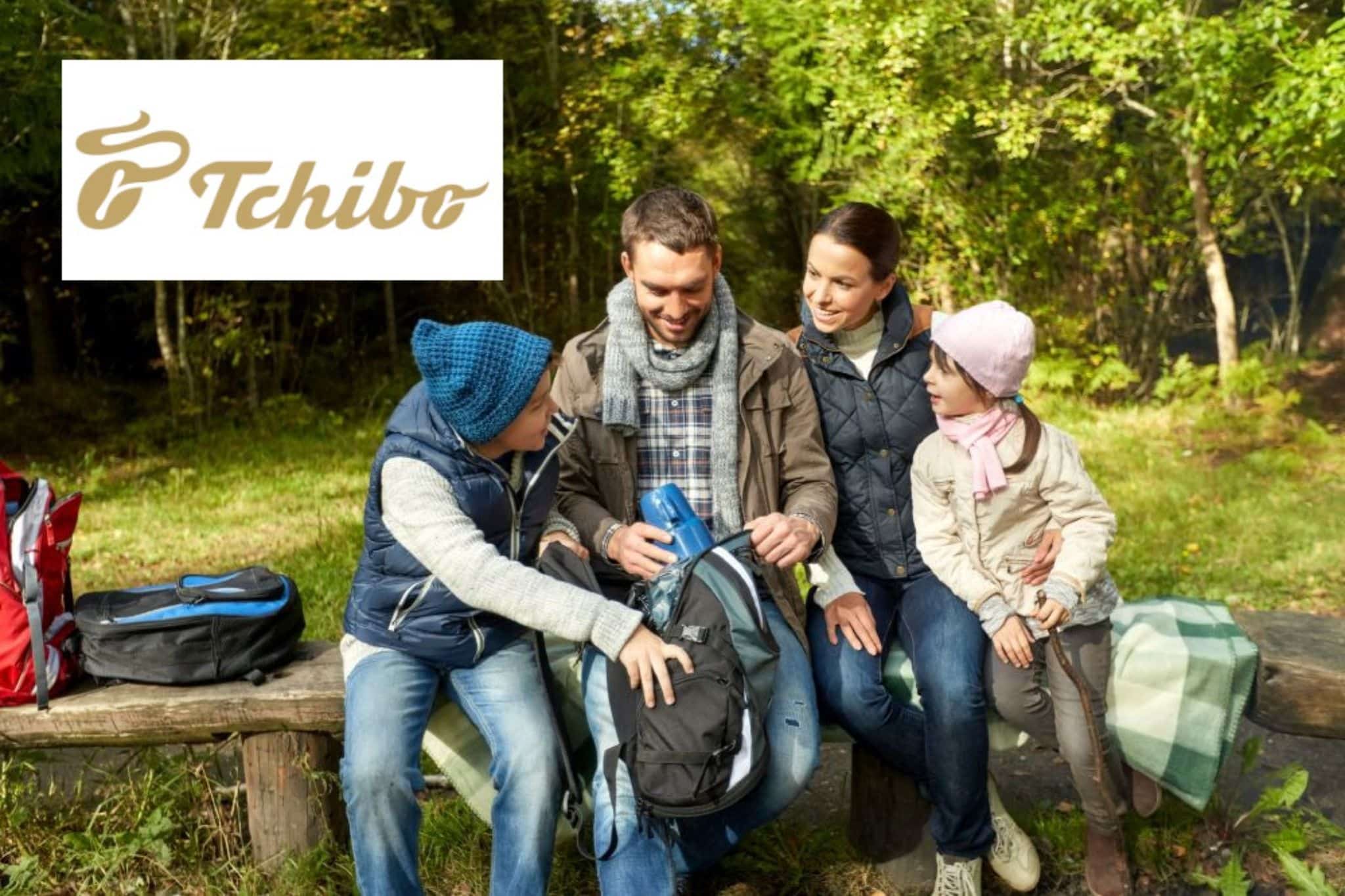 Für aktive Camper: Praktisches Zubehör und Outdoor-Bekleidung fürs Fahrrad und Wanderungen bei Tchibo