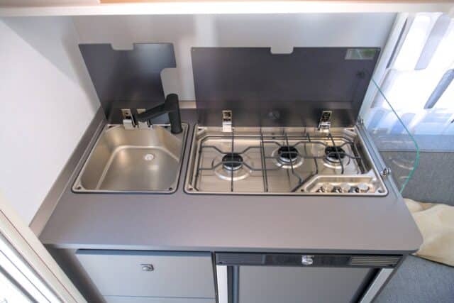 Fendt Apero 2026 : Caravane familiale flexible pour toutes les exigences 5 fendt apero activ 390 fh kueche