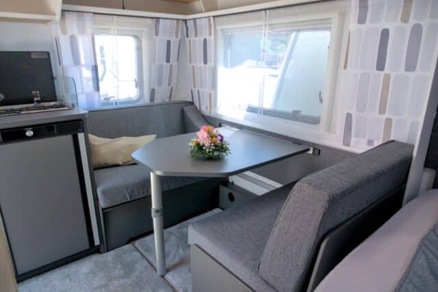 Fendt Apero 2026 : Caravane familiale flexible pour toutes les exigences 2 fendt apero activ 390 fh sitzgruppe