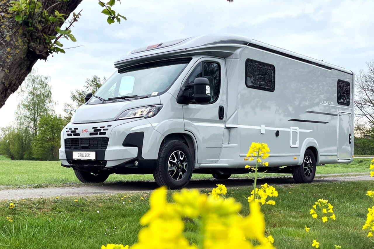 LMC-Neuheiten 2026: Zwei starke Modelle zum Jubiläum 1 LMC Cruiser T740EL aussen Feld von vorne