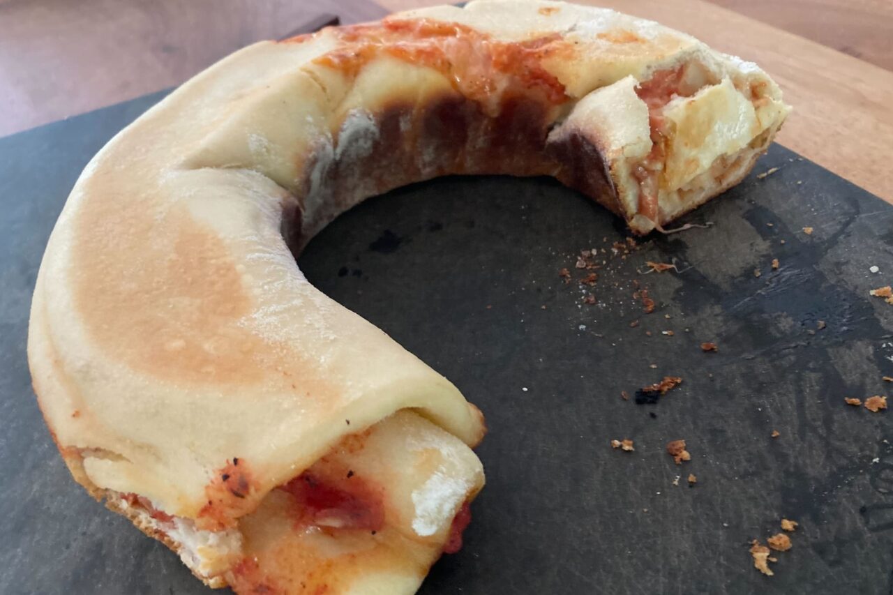 roadbaker campingbackofen rezepte calzone