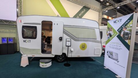 NEXT 380 (2026) auf dem Caravan Salon 2025