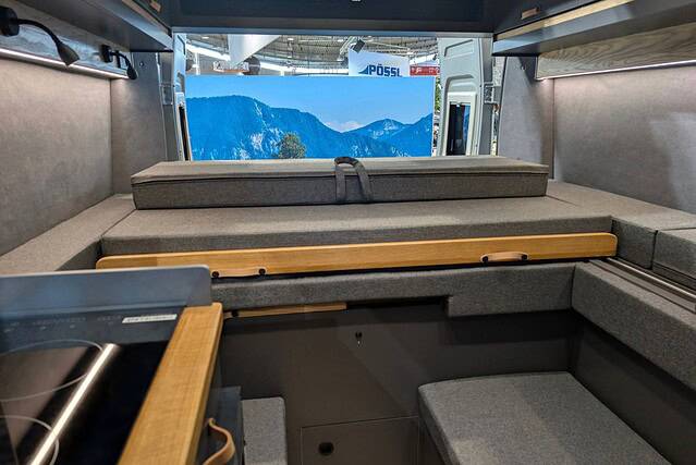 Affinity Freedo 541 LT auf der CMT 2026 - Heckbett und Küche