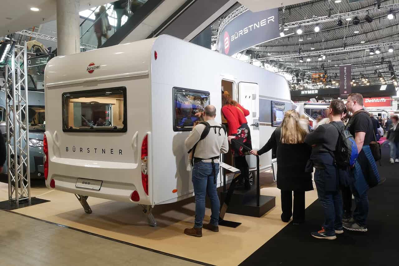 Luxus für Sparfüchse: Diese Bürstner-Modelle gibt’s jetzt mit Vollausstattung zum Aktionspreis 6 buerstner wohnwagen b66