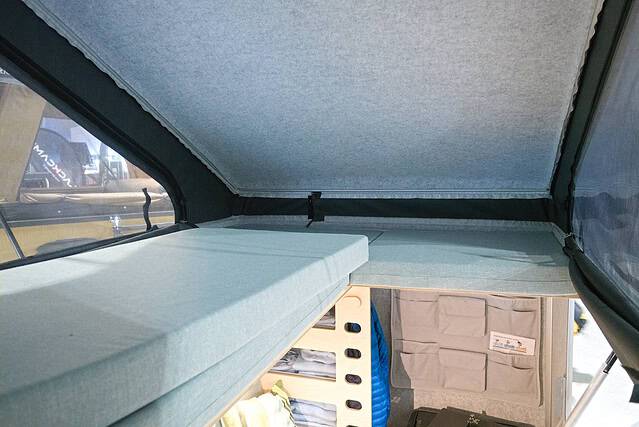 farfalla flip up auf der CMT 2026 - Aufstelldach von innen