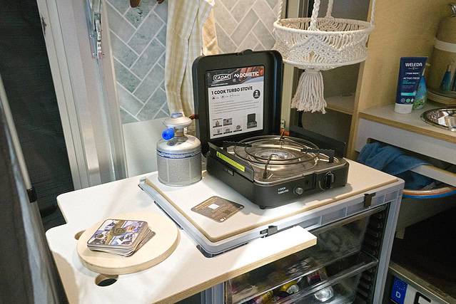 farfalla flip up kueche