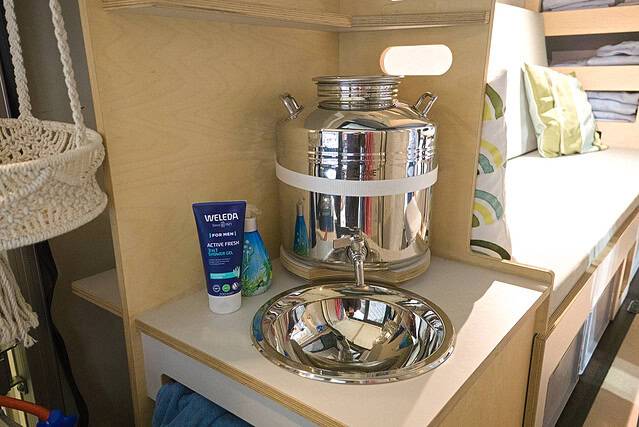 farfalla flip up waschbecken