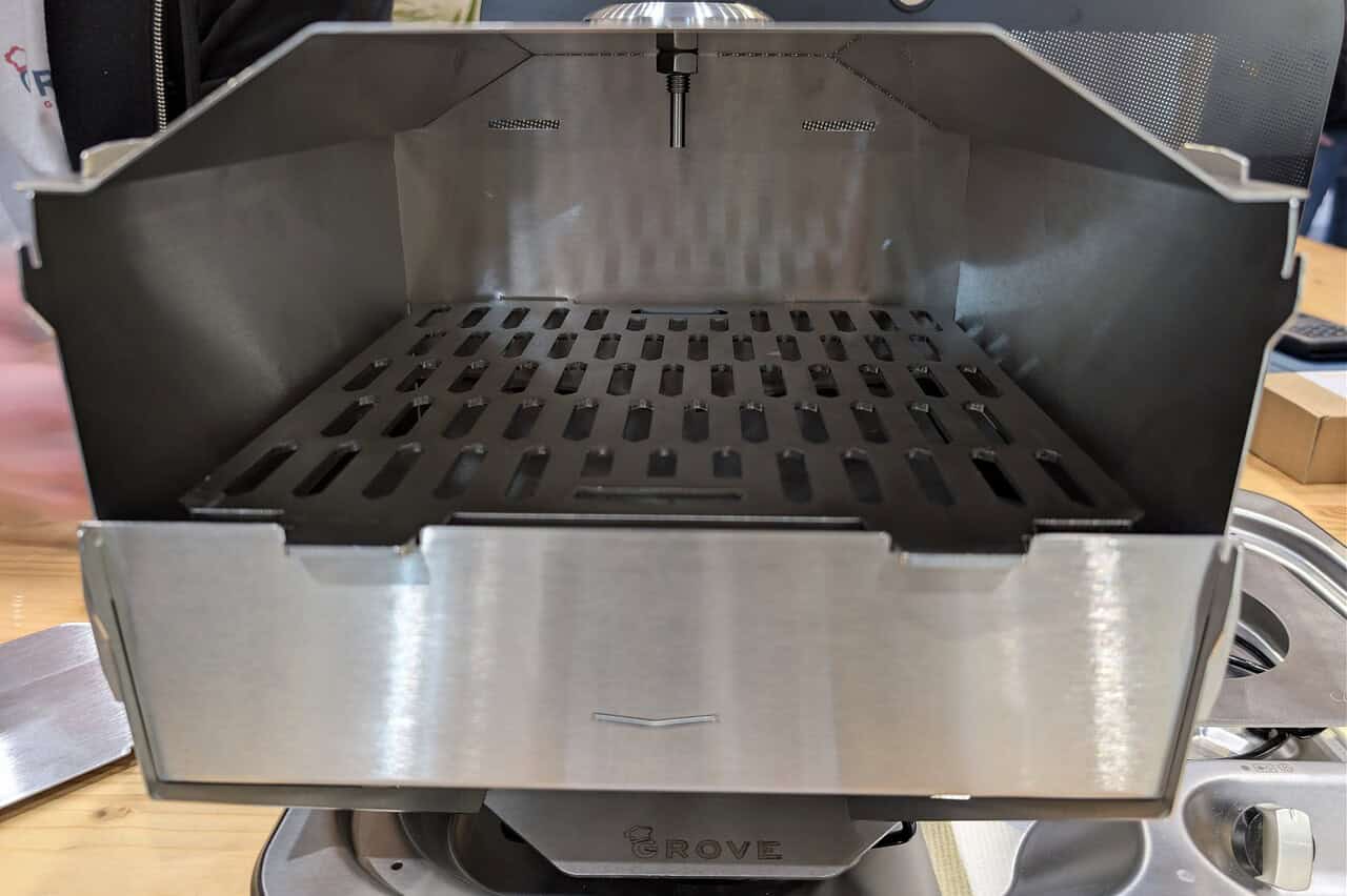 Horst Camping-Backofen von Grove auf der CMT 2026