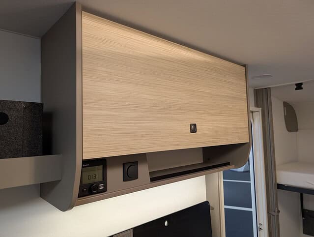 next 381 oberschraenke