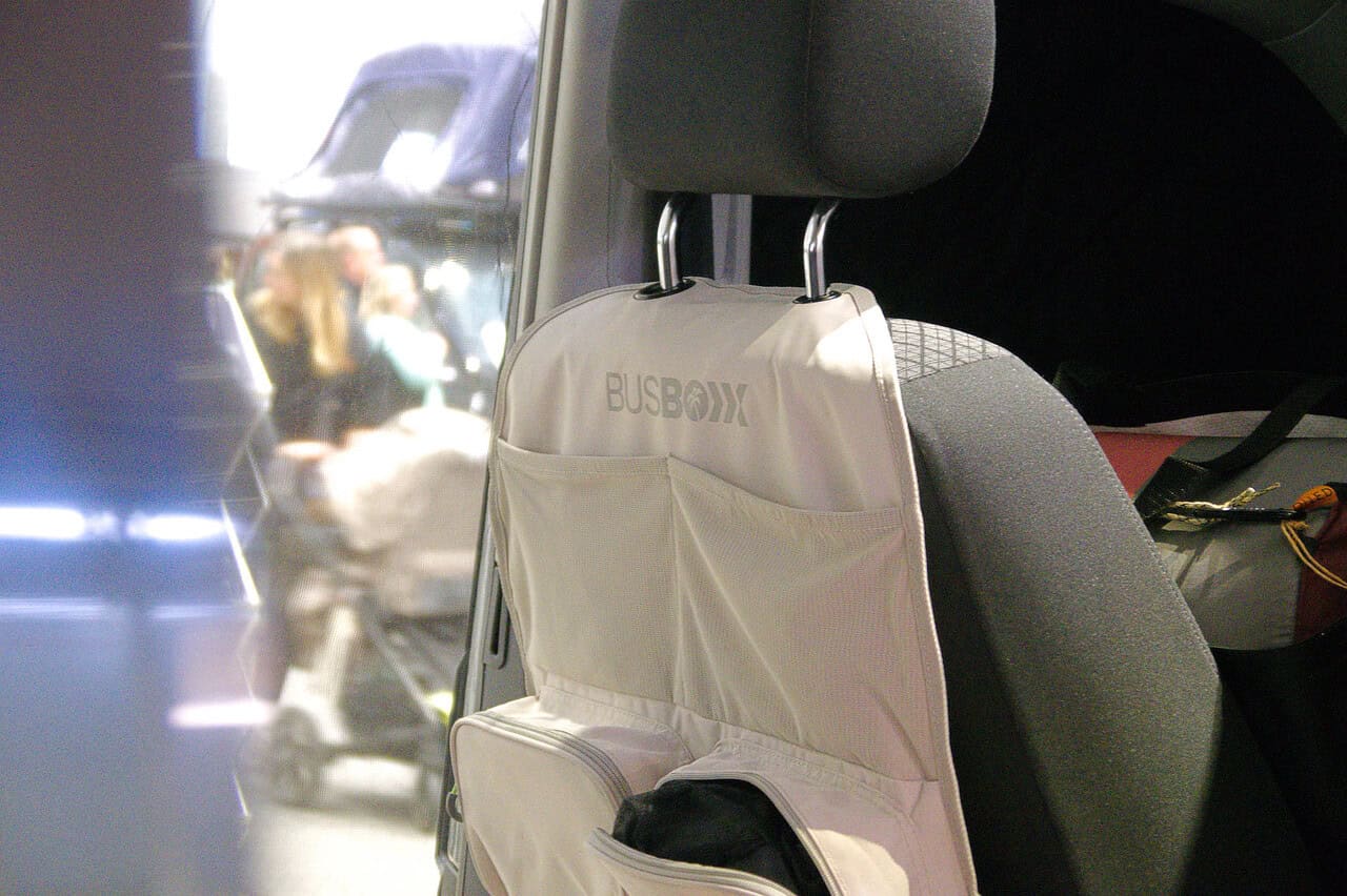 Ordnung mit System: Warum wir in Hamburg an diesen Camping-Gadgets von BusBoxx nicht vorbeikamen 4 busboxx organzier sitz