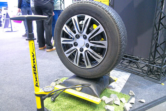 EMUK Air-Lift auf der REISEN & CARAVANING 2026