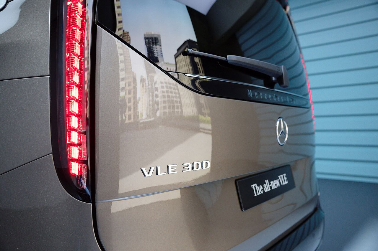 mercedes benz vle heck